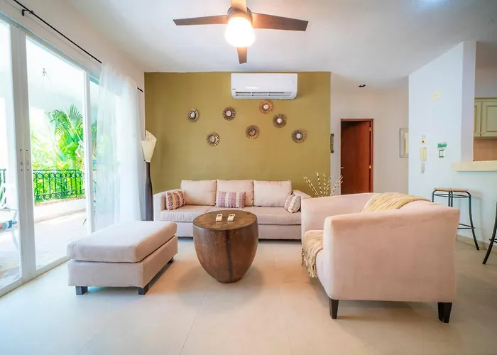 2 Bedroom- Tropical Oasis In The Heart Of - At Gaviotas * Playa del Carmen