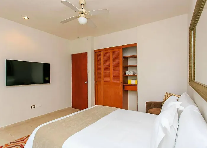 Holiday home 2 Bedroom- Tropical Oasis In The Heart Of - At Gaviotas Playa del Carmen