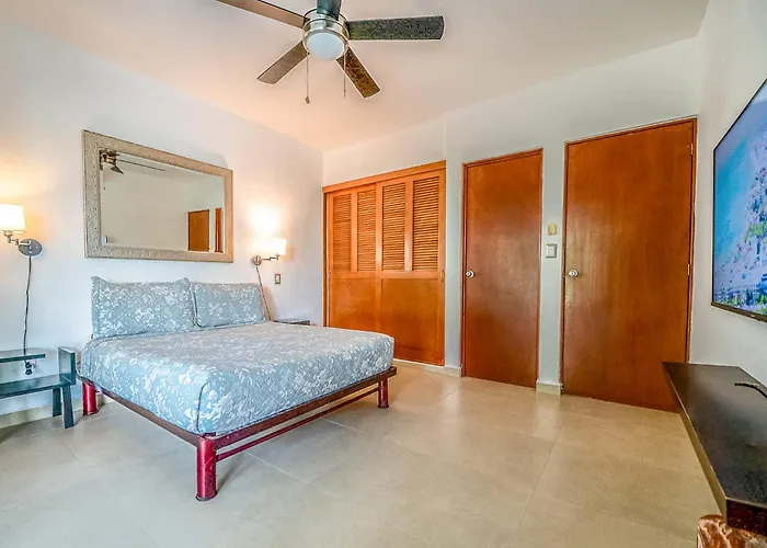Heart Of Centro 2Br - Gaviotas 211 With Pool & Balcony Playa del Carmen